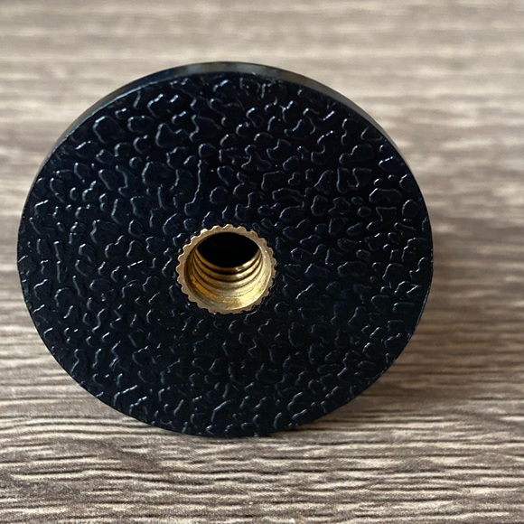 GoPro Adapter Mount For Mini Tripod or Monopod - Picture 3 of 7